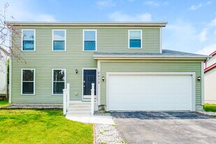 8435 Priestley Dr in Reynoldsburg, OH - Building Photo