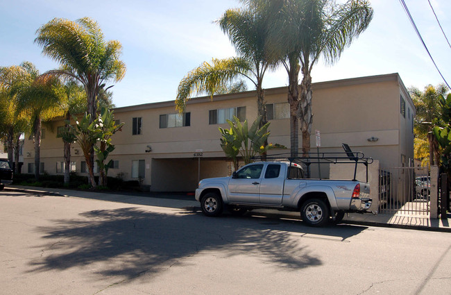 4382 Rosebud Lane Apartments in La Mesa, CA - Building Photo - Building Photo