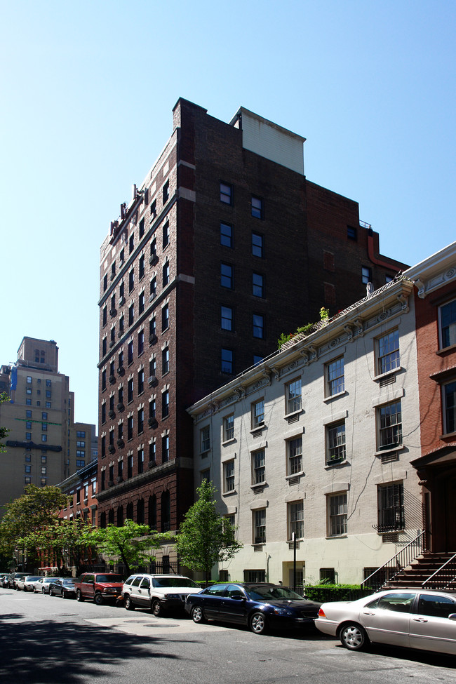 222 W 15th St in New York, NY - Foto de edificio - Building Photo