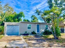 1630 Newark St S in St. Petersburg, FL - Building Photo