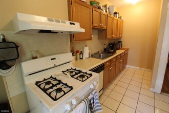 8 Beech St in Cambridge, MA - Building Photo - Building Photo