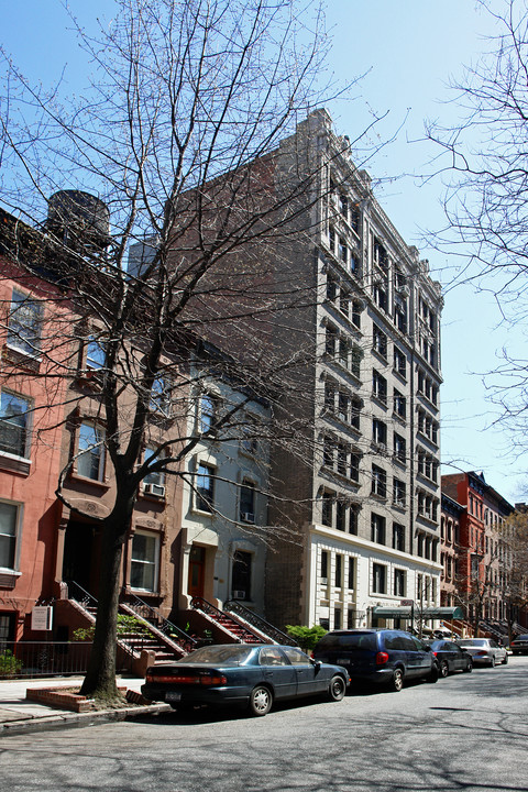 The Greystone in New York, NY - Building Photo