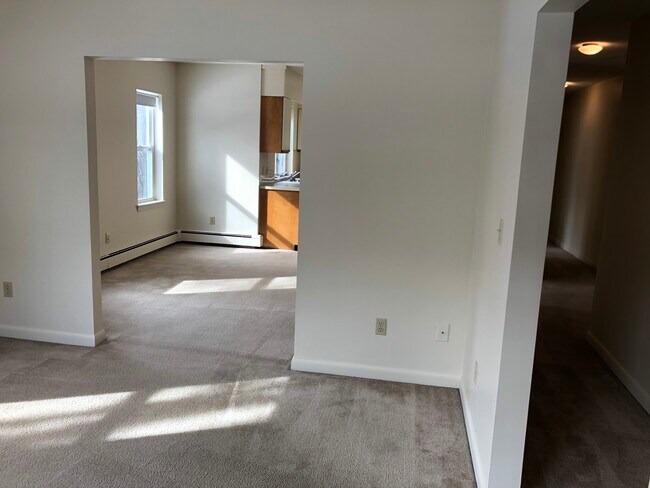 45 Lexington St in Newton, MA - Building Photo - Building Photo