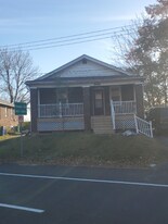 8414 Midland Blvd in St. Louis, MO - Building Photo