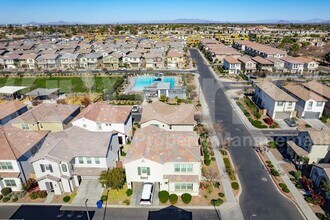1178 E Sabino Dr in Chandler, AZ - Building Photo - Building Photo
