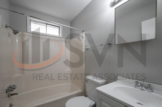 910 Fiske St in Durham, NC - Building Photo - Building Photo