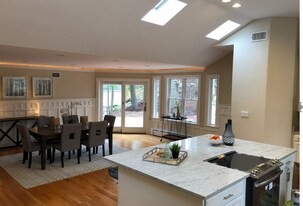 27 Gammons Rd, Unit 27 in Waban, MA - Building Photo