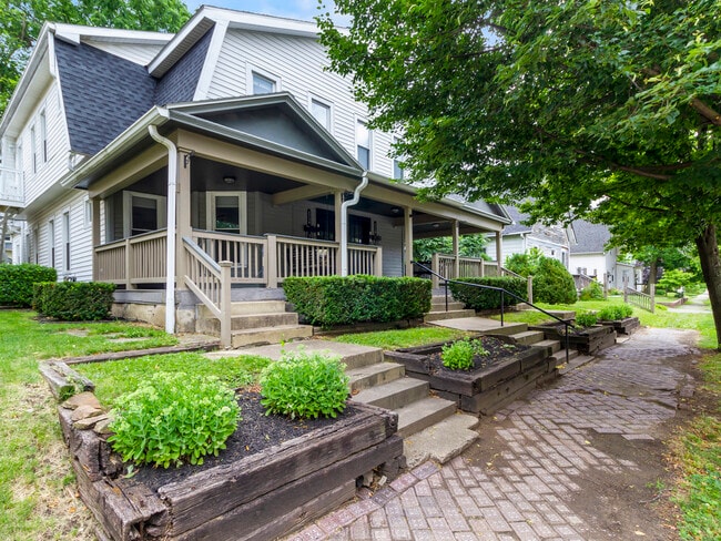 1112 Clinton St, Unit 1112 in Noblesville, IN - Building Photo - Building Photo