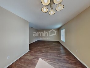 2050 Harcourt Pl in Odessa, FL - Foto de edificio - Building Photo