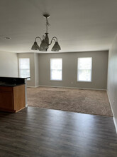 13117 Turnberry in Southgate, MI - Building Photo - Building Photo