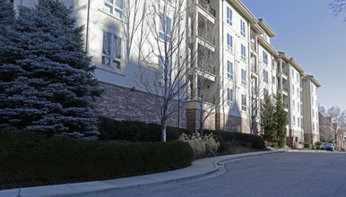 Plaza Pavilion in Kansas City, MO - Building Photo - Building Photo