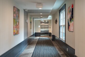 Discovery Park Place in Columbus, OH - Foto de edificio - Interior Photo