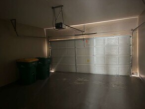 6055 Yorkglen Manor Ln in Houston, TX - Building Photo - Building Photo