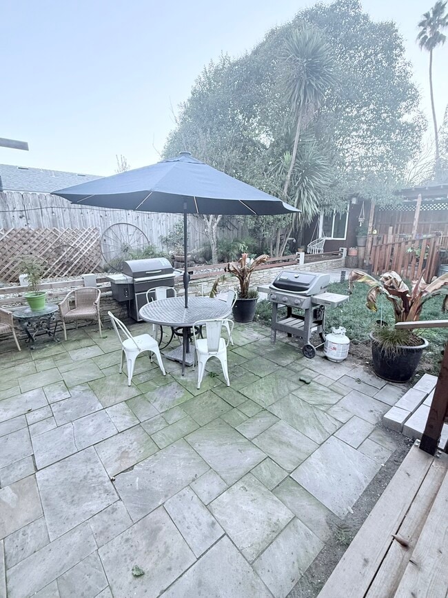 3136 Hoen Ave in Santa Rosa, CA - Building Photo - Building Photo