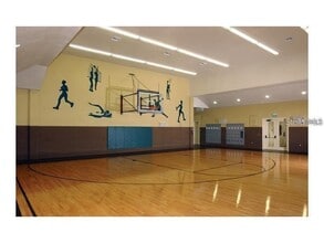 10209 Courtney Palms Blvd in Tampa, FL - Building Photo - Building Photo