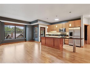 317 Groveland Ave in Minneapolis, MN - Building Photo - Building Photo