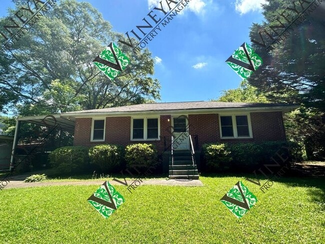 property at 4306 Hillcrest Dr