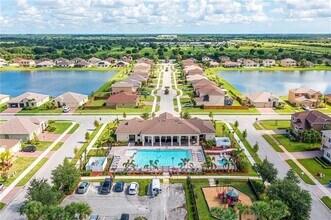 10120 Verona Manor in Vero Beach, FL - Building Photo - Building Photo