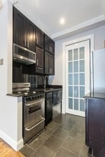 338 E 100th St, Unit 1B in New York, NY - Building Photo - Building Photo