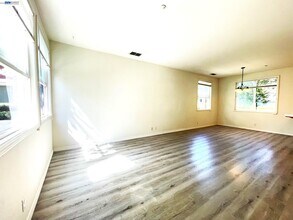 4613 Sandyford Ct in Dublin, CA - Building Photo - Building Photo