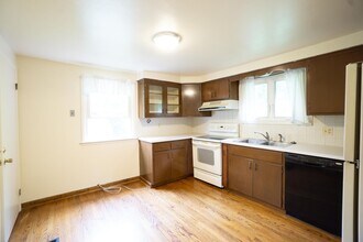 123-125 Houston Ave in Syracuse, NY - Building Photo - Building Photo