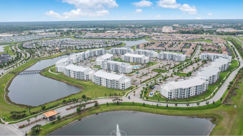 3191 Paradox Cir in Kissimmee, FL - Building Photo