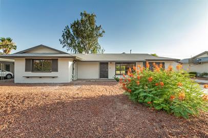 12602 N Pebble Beach Dr in Sun City, AZ - Building Photo