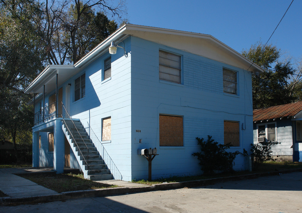 1616 36th St in Jacksonville, FL - Building Photo