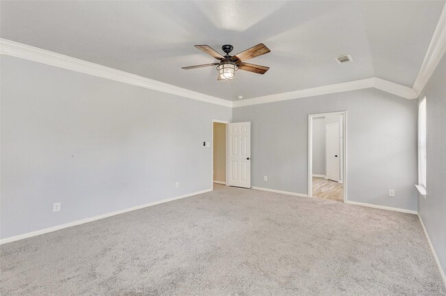 property at 5410 Linden Grove Ct