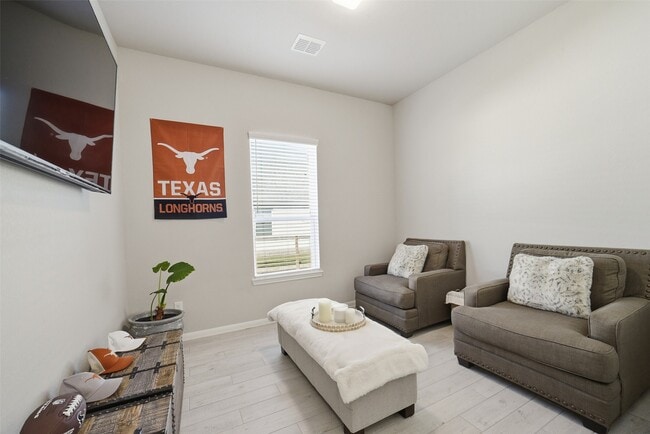 property at 6618 Nichols Lndg