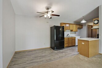 7304 98th Ave in Kenosha, WI - Building Photo - Building Photo