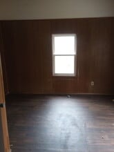 215 Price St in Laurens, SC - Building Photo - Building Photo