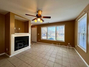 80 Rotunda Cir in Asheville, NC - Building Photo - Building Photo