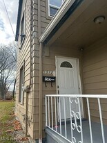1512 Lexington Ave in Lorain, OH - Building Photo