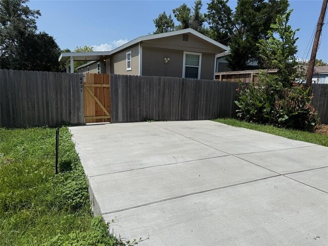 property at 4431 16th St