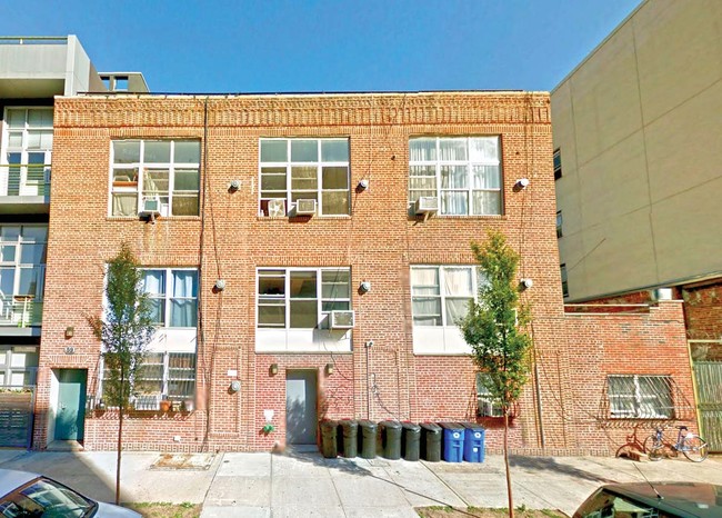 60 Stagg St in Brooklyn, NY - Building Photo - Building Photo