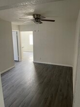 21340 Baldwin Ln in California City, CA - Building Photo - Building Photo