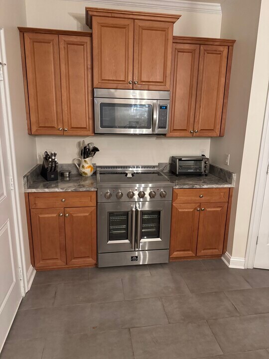 2280 Brownshire Trail in Virginia Beach, VA - Building Photo