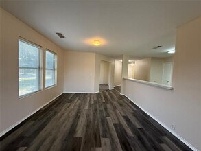 8801 Tumbleweed Dr in Cross Roads, TX - Building Photo - Building Photo