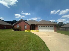 90 Lorene St in Austin, AR - Building Photo