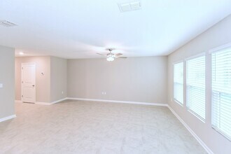 9148 Udell Ln in Jacksonville, FL - Foto de edificio - Building Photo