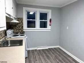 13 US-206, Unit 5524SW in Branchville, NJ - Building Photo - Building Photo