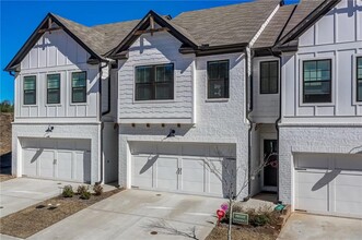 96 Auburn Gate Ln in Auburn, GA - Building Photo - Building Photo