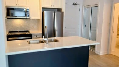 460 Dundas St E in Hamilton, ON - Building Photo - Building Photo