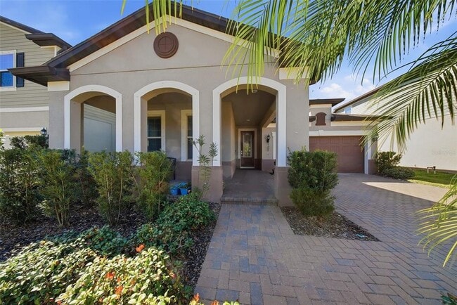 18930 Willowmore Cedar Dr in Lutz, FL - Building Photo - Building Photo