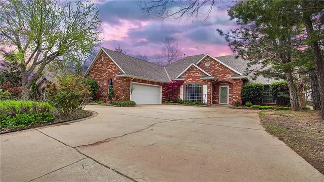 property at 404 Timberdale Dr