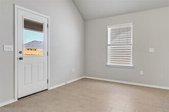 5021 Sea Salt Dr in Austin, TX - Building Photo - Building Photo