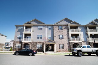 100 Portico Street-Unit -206 in Lynchburg, VA - Building Photo - Building Photo