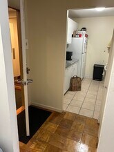 77 Pond Ave in Brookline, MA - Building Photo - Building Photo