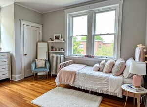 330 St Paul St, Unit 6 in Brookline, MA - Foto de edificio - Building Photo